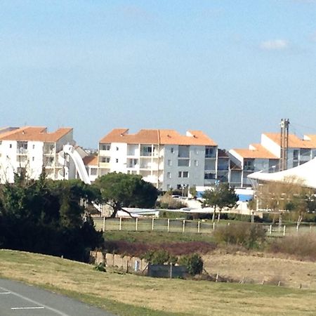 Duplex 3 Pieces A Deux Pas De La Plage Avec Parking - 4 Pers - Fr-1-706-16 Chatelaillon-Plage Bagian luar foto